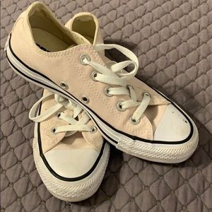 Pink converse
